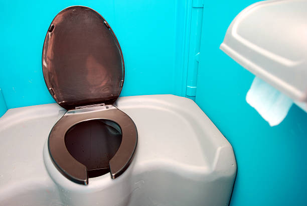 Best Portable restroom trailer rental  in Firebaugh, CA